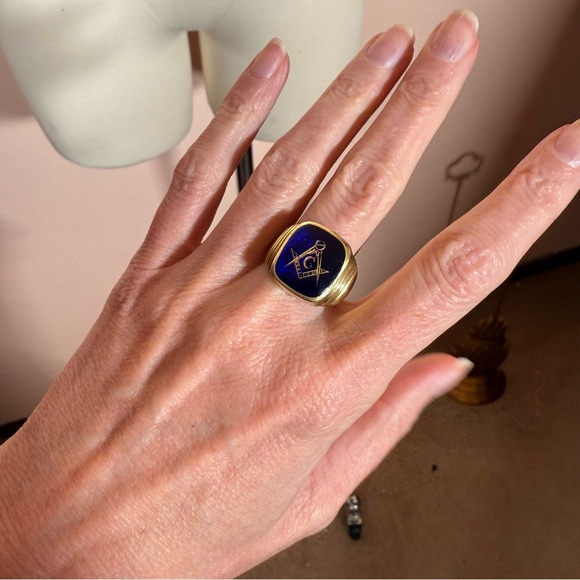Vintage 1940’ Art deco Gold Fill cobalt Blue Glass Mason Signet Ring - Picture 16 of 16